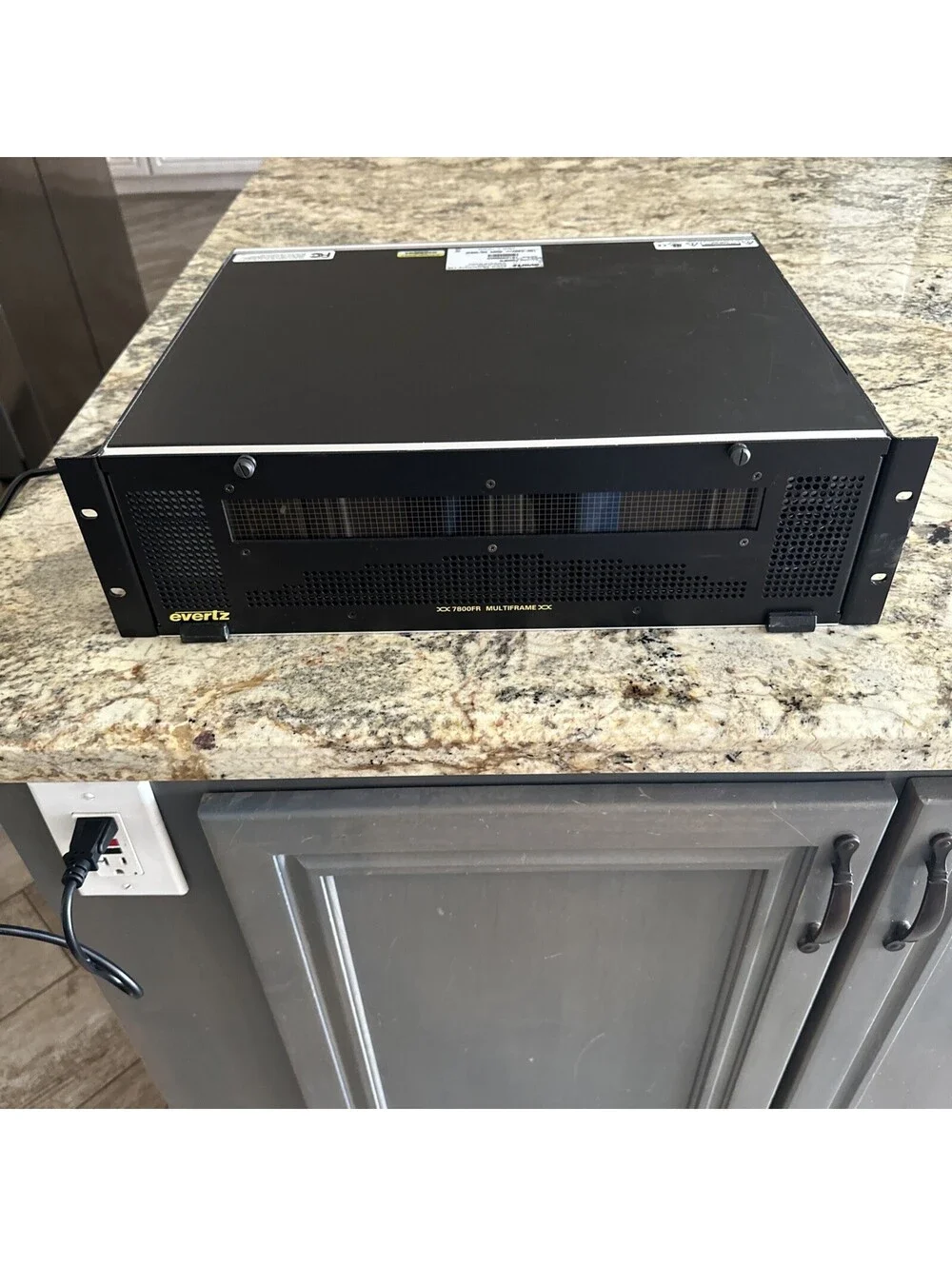 Evertz 7800FR-QT 3U Rack-Mountable Quiet Multiframe With Cards FAST SHIPPING